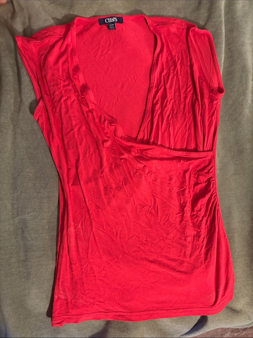 Chaps V-Neck Sleeveless Top in Red